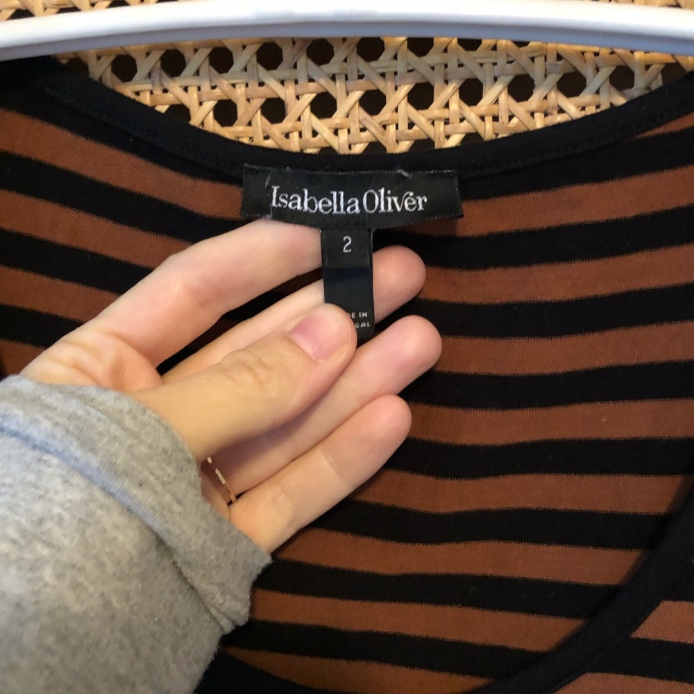 Isabella Oliver maternity tee sz 2